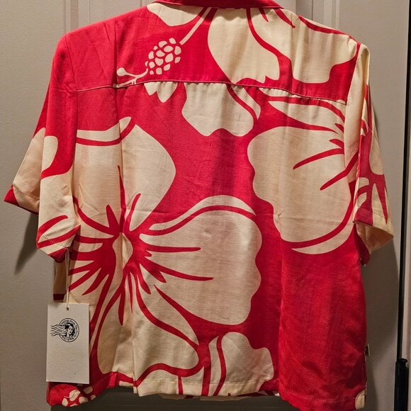 DUVIN - TROUBLE IN PARADISE CROP BUTTON UP SHIRT - RED - SMALL - NEW WITH TAGS - Picture 6 of 6